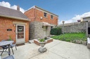 561 Milton St APT E, Cincinnati, OH 45202 