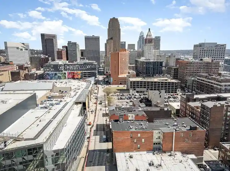 335 W 5th St UNIT 403, Cincinnati, OH 45202 