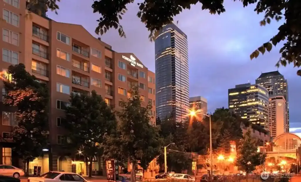 1400 Hubbell Place UNIT 1103, Seattle, WA 98101 