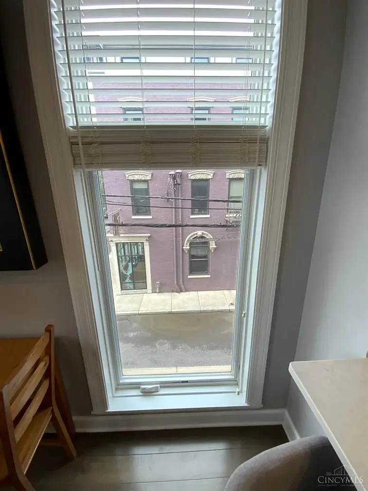 116 W 15th St #206, Cincinnati, OH 45202 