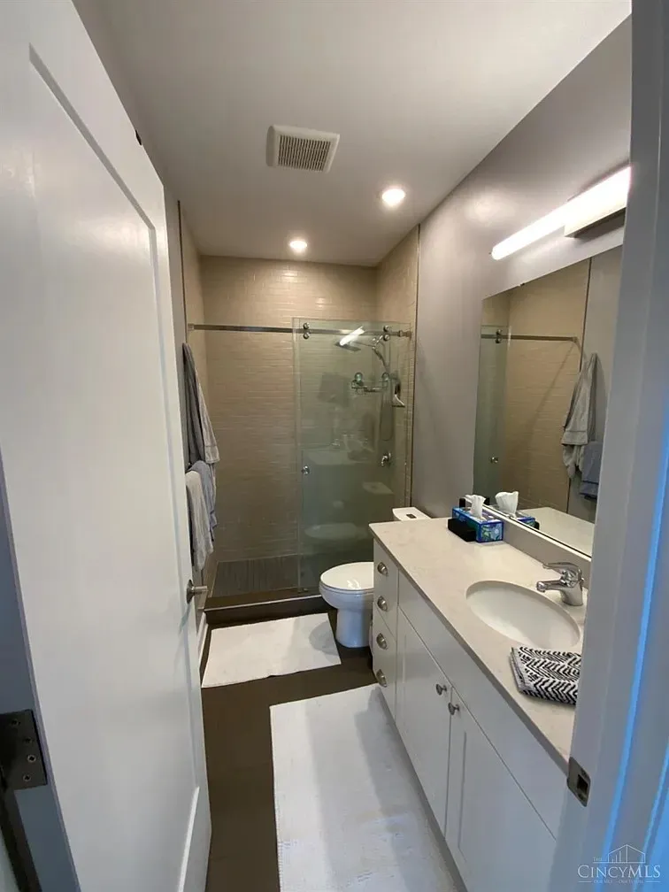 116 W 15th St #206, Cincinnati, OH 45202 