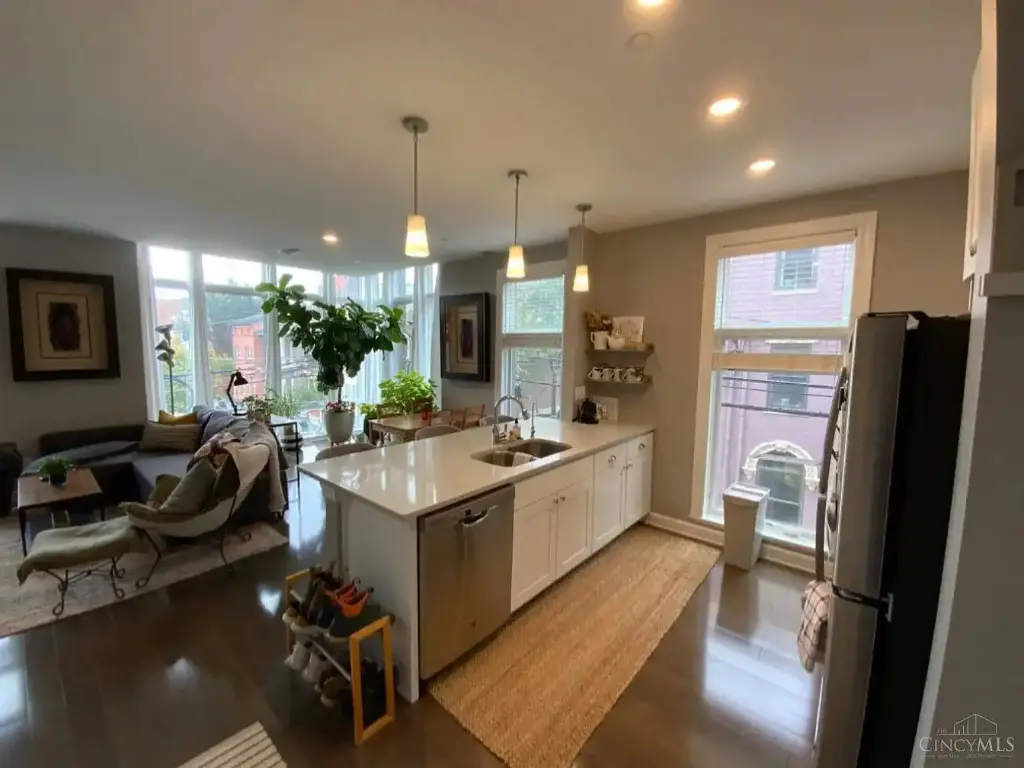 116 W 15th St #206, Cincinnati, OH 45202 