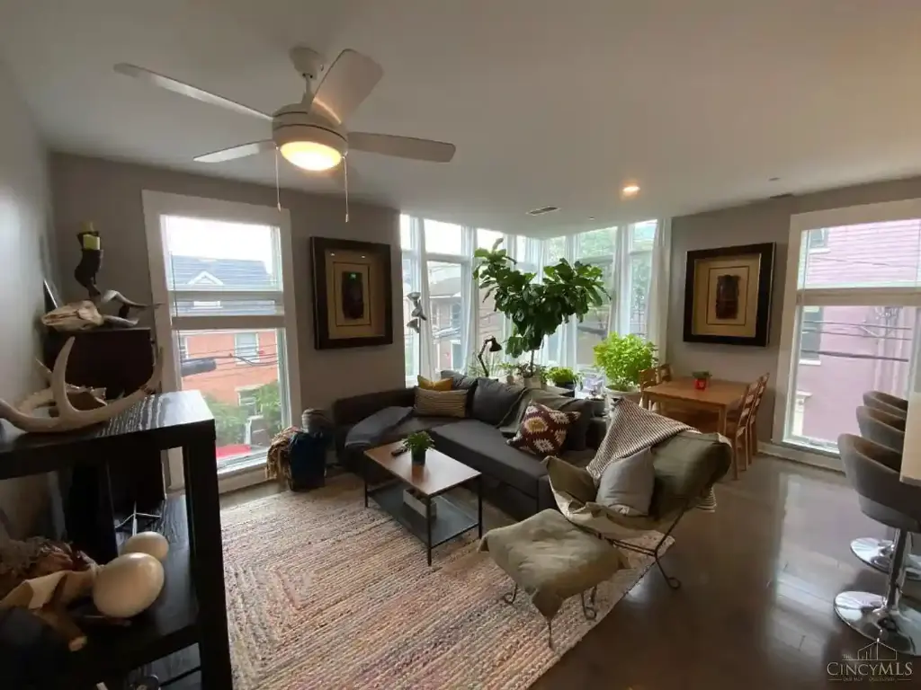 116 W 15th St #206, Cincinnati, OH 45202 
