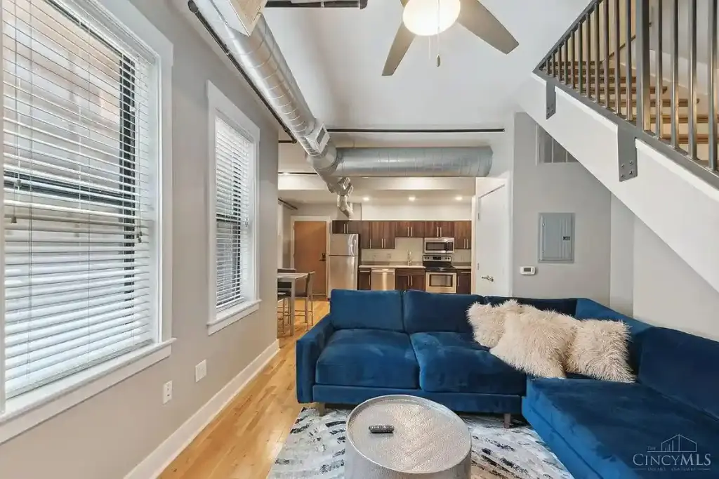 1406 Republic St APT 102, Cincinnati, OH 45202 