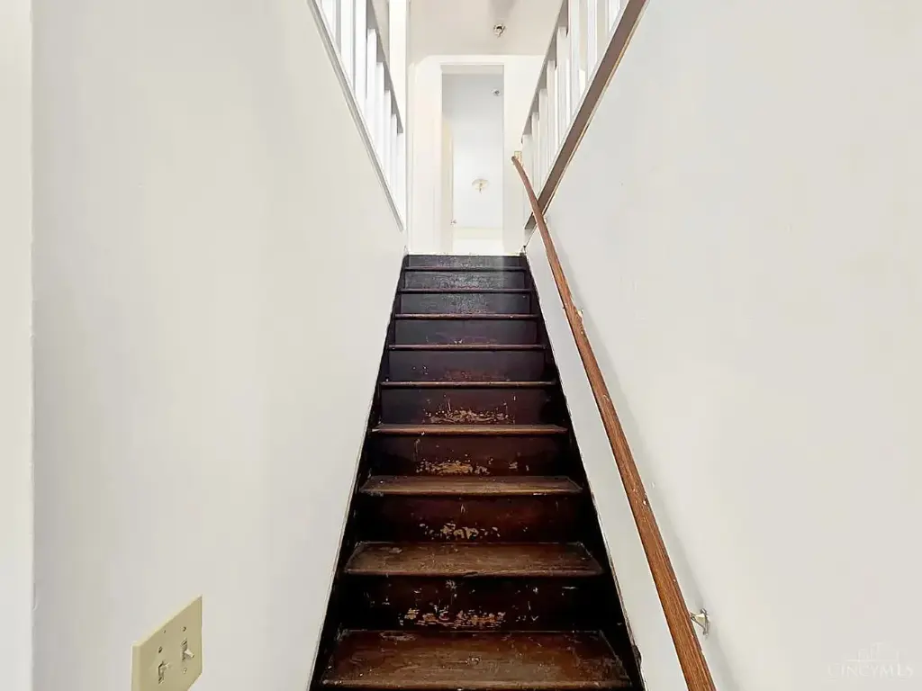 4719 Green Glen Ln, Cincinnati, OH 45238 