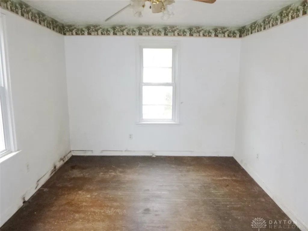 28 Utah Ct Dayton, OH 45410