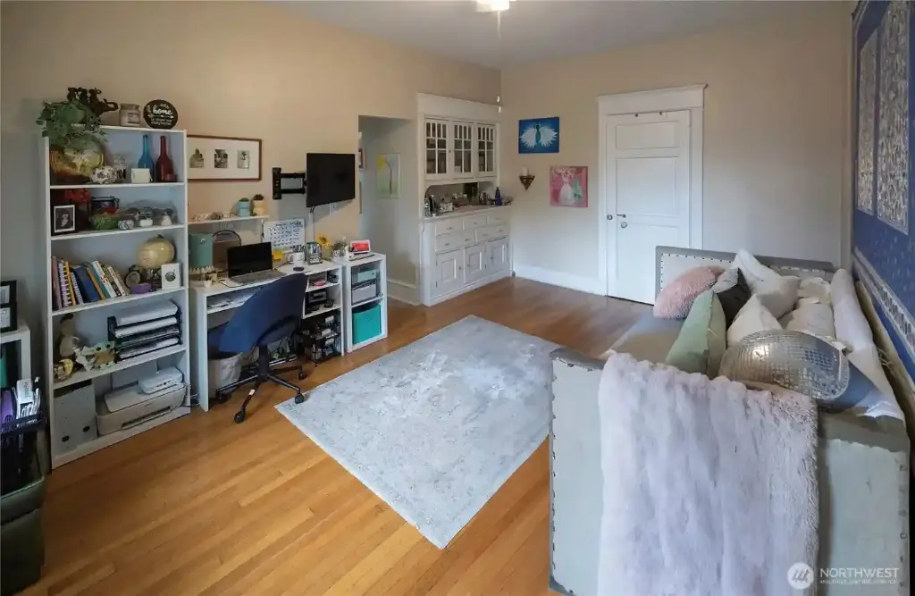 506 1st Street SW, Auburn, WA 98001 