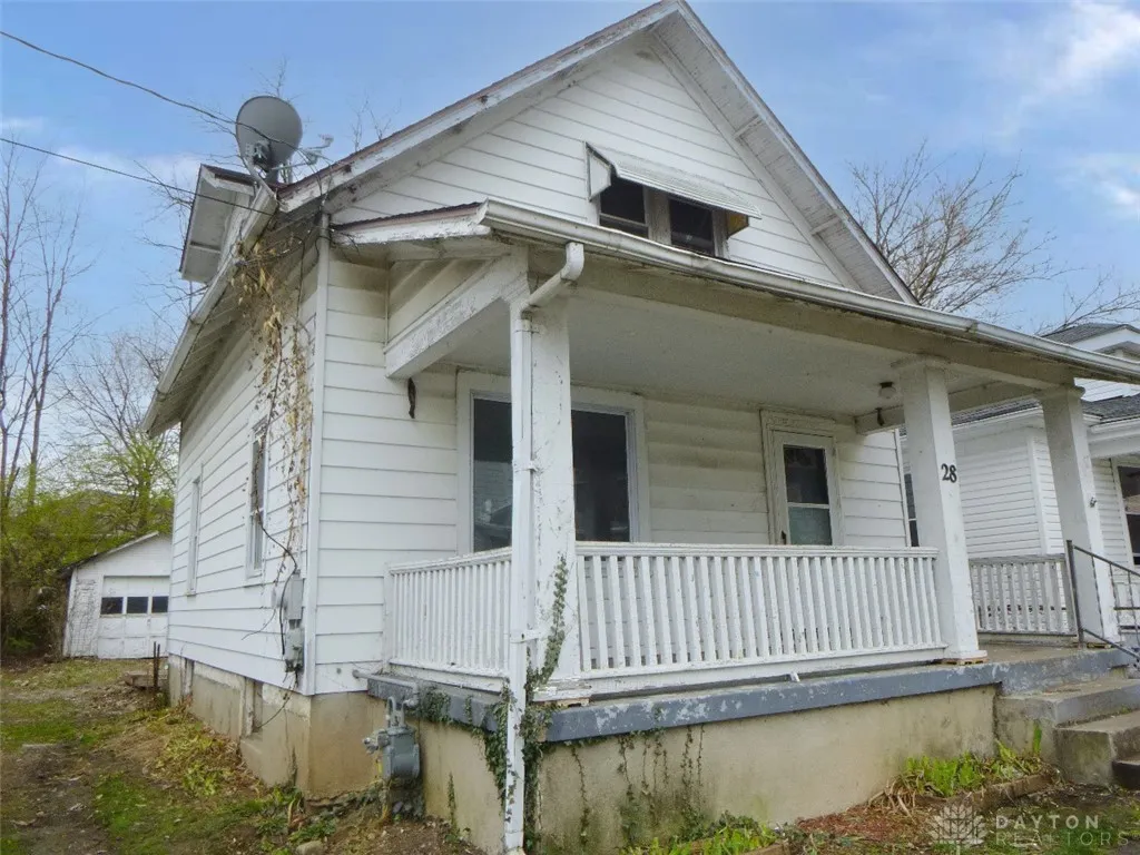28 Utah Ct Dayton, OH 45410