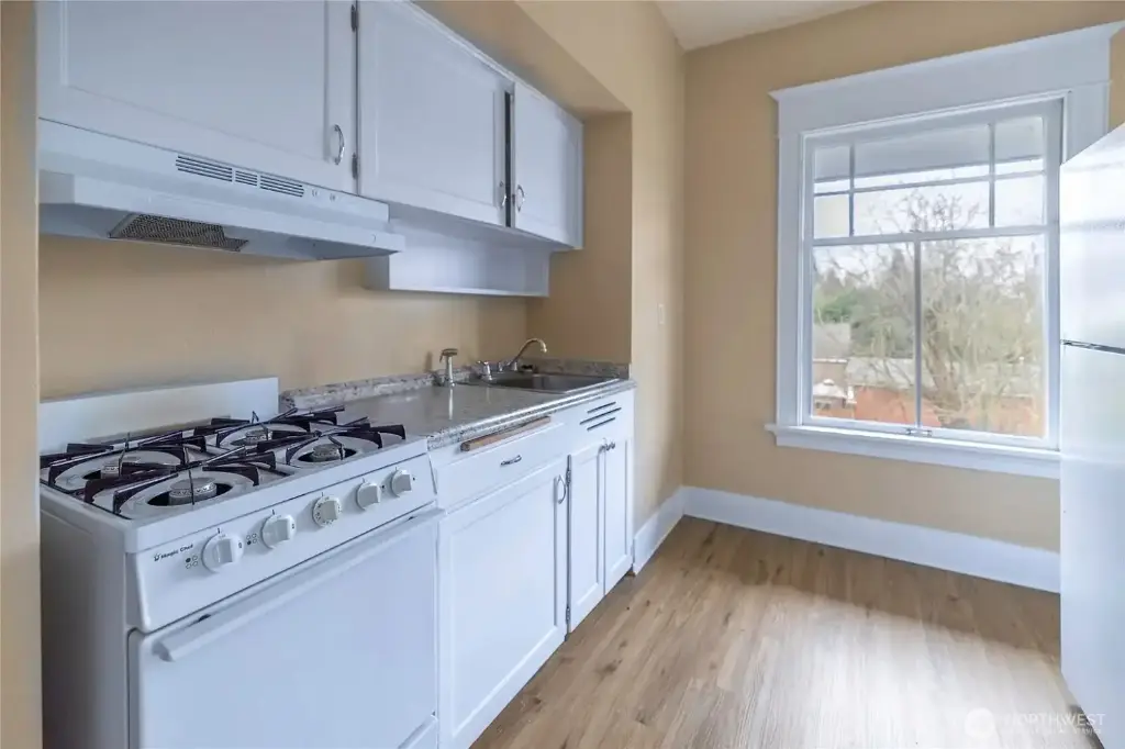 506 1st Street SW, Auburn, WA 98001 