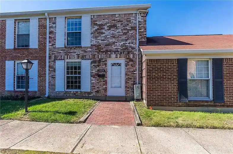 1215 Georgetown Ct, Fairborn, OH 45324 