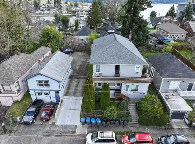 902 Pleasant Ave., Bremerton, WA 98337 