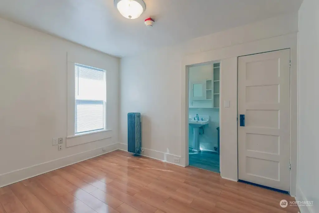 902 Pleasant Ave., Bremerton, WA 98337 
