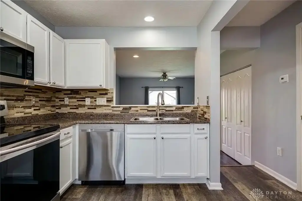2454 Cabbage Key Dr, Miamisburg, OH 45342 