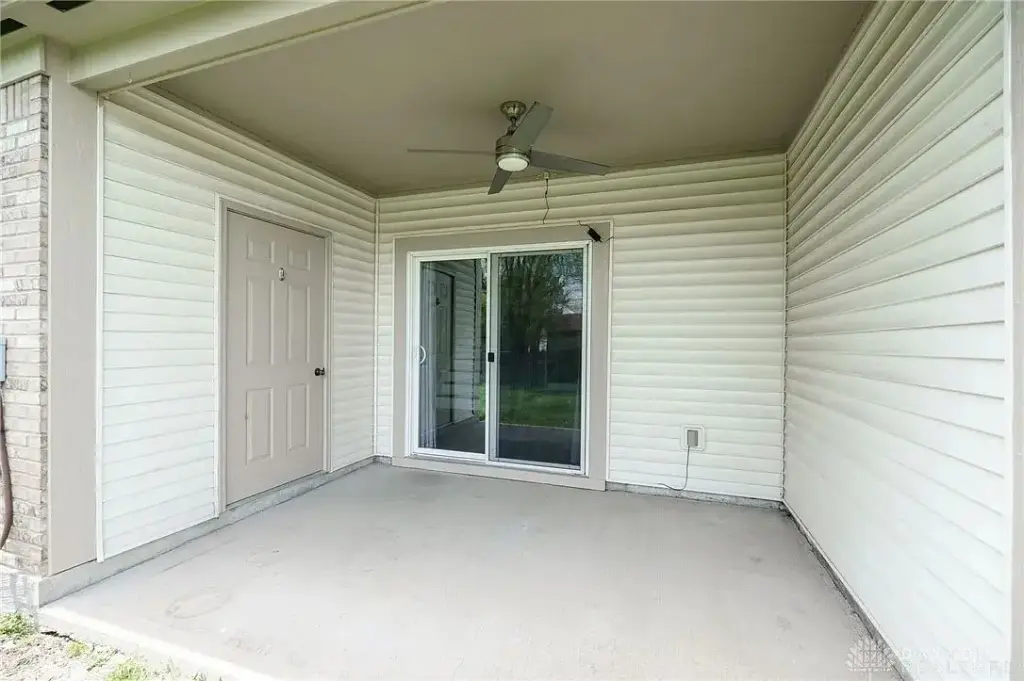 2454 Cabbage Key Dr, Miamisburg, OH 45342 