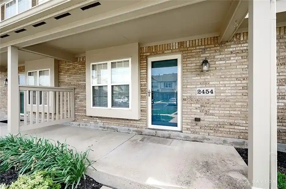 2454 Cabbage Key Dr, Miamisburg, OH 45342 