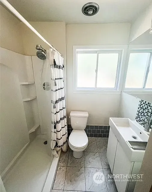 5503 112th Street SW, Lakewood, WA 98499 