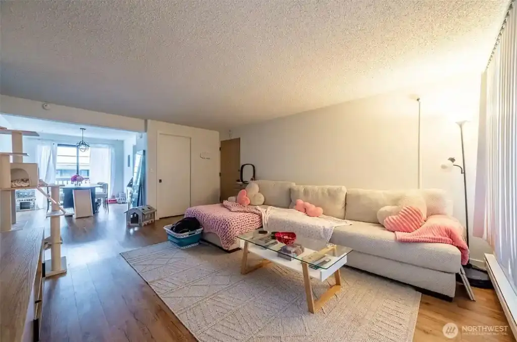 2424 Rucker Avenue #1-10, Everett, WA 98201 