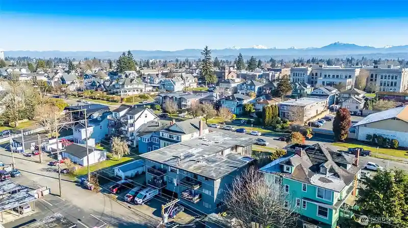 2424 Rucker Avenue #1-10, Everett, WA 98201 