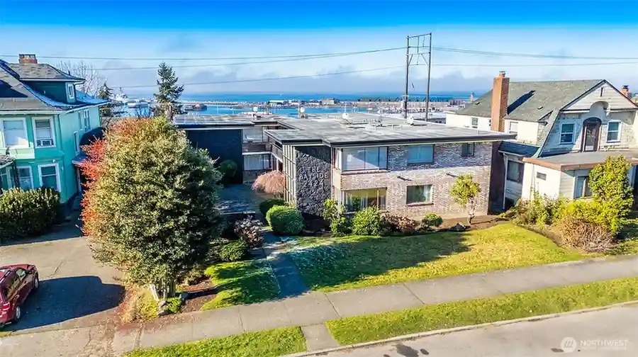 2424 Rucker Avenue #1-10, Everett, WA 98201 