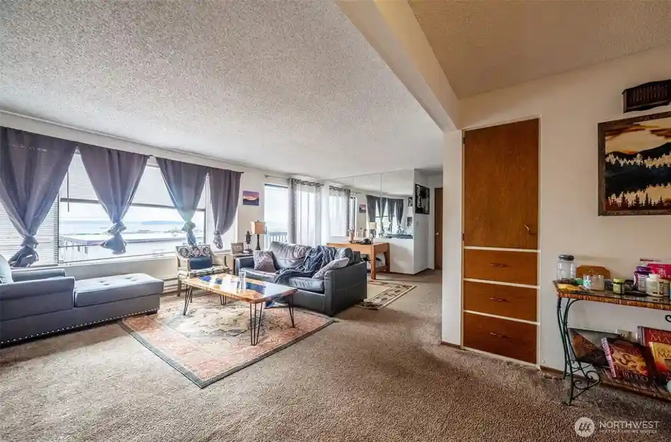 2424 Rucker Avenue #1-10, Everett, WA 98201 