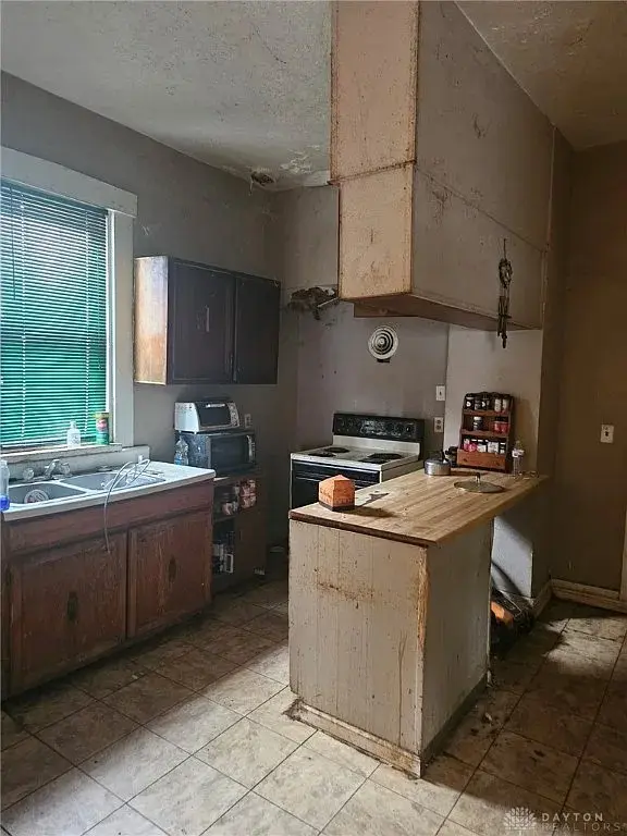 228 Quitman St, Dayton, OH 45410 