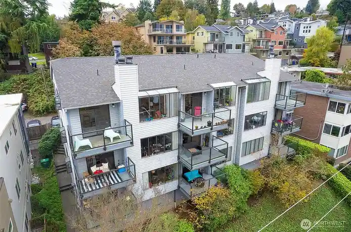 645 W Nickerson Street, Seattle, WA 98119 