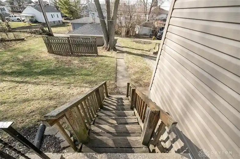 1127 Pritz Ave, Dayton, OH 45410 
