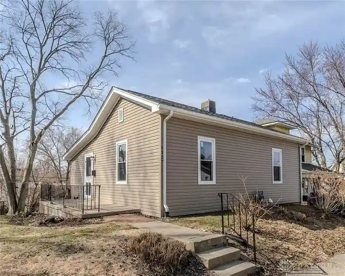 1127 Pritz Ave, Dayton, OH 45410 