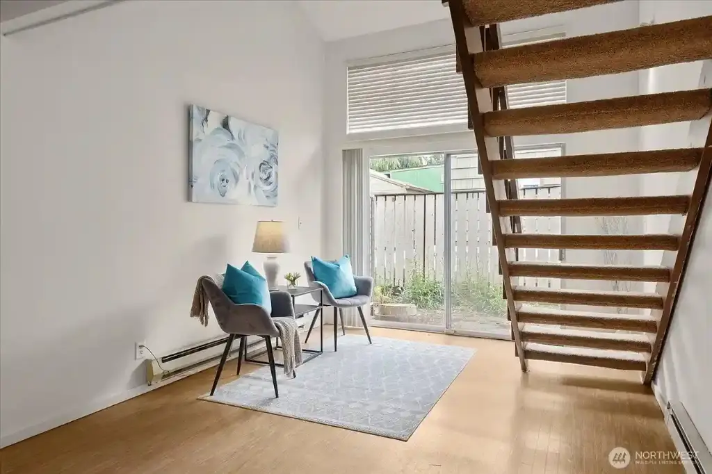 2 SW 119th Street, Burien, WA 98146 