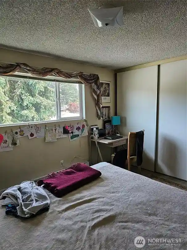 8519 23rd Avenue NE,  Seattle, WA  98115