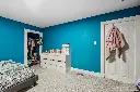 142 E Parkwood Dr, Dayton, OH 45405 