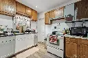 142 E Parkwood Dr, Dayton, OH 45405 