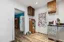 142 E Parkwood Dr, Dayton, OH 45405 