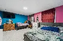 142 E Parkwood Dr, Dayton, OH 45405 