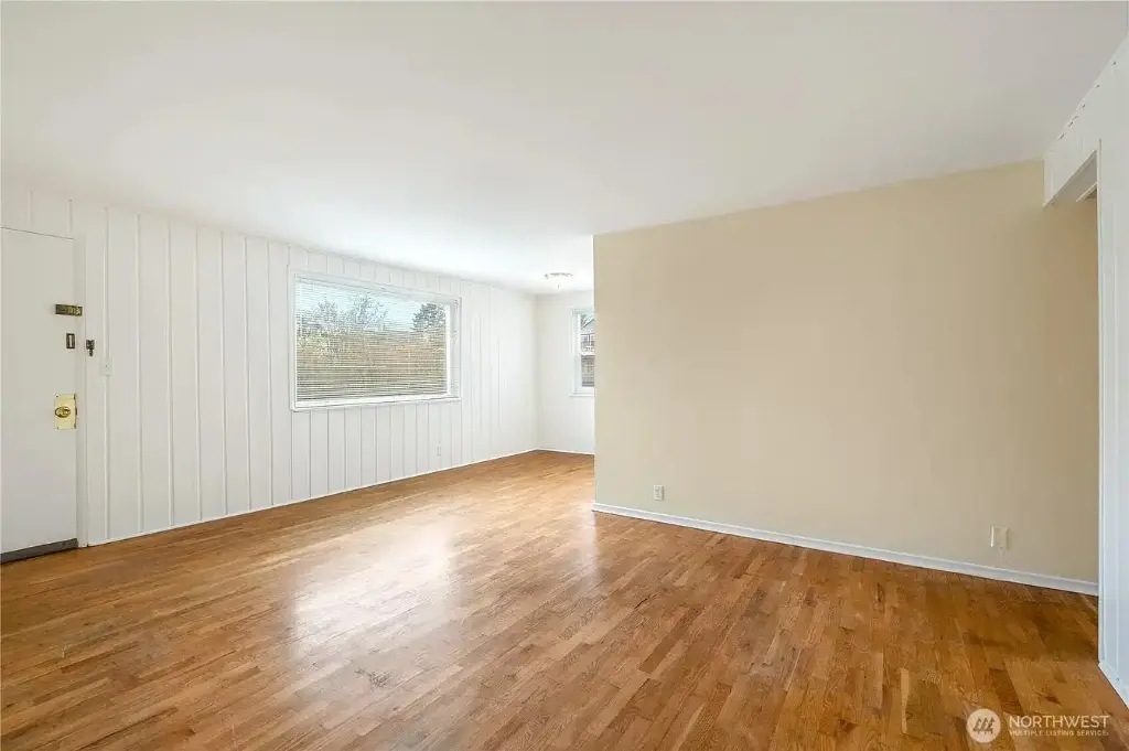 702 710 N 41st Street, Seattle, WA 98103 