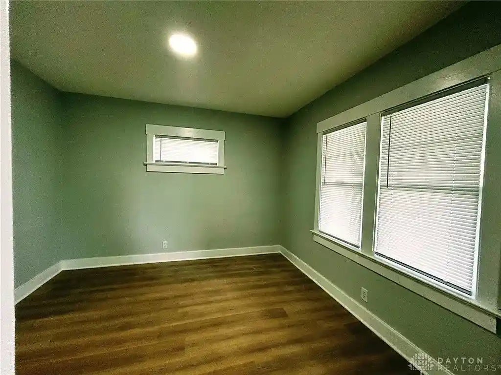 238 E Maplewood Ave, Dayton, OH 45405 