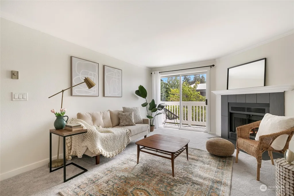 411 N 90th Street UNIT 305, Seattle, WA 98103 