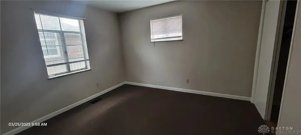 605 Delaware Ave, Dayton, OH 45405 
