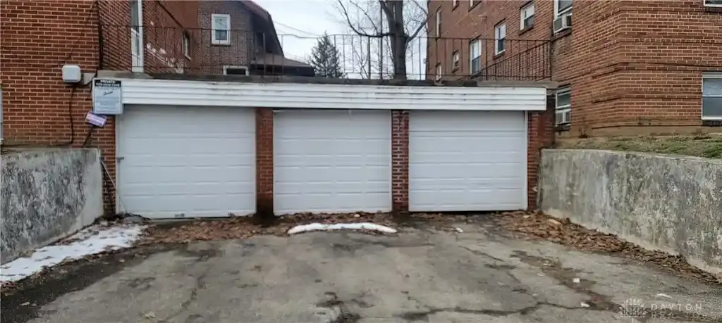605 Delaware Ave, Dayton, OH 45405 