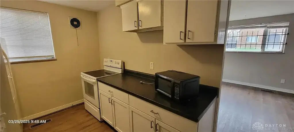 605 Delaware Ave, Dayton, OH 45405 