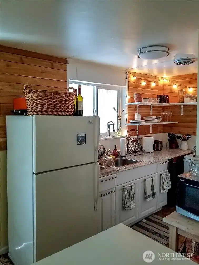 5101 Ravenna Avenue NE, Seattle, WA 98105 