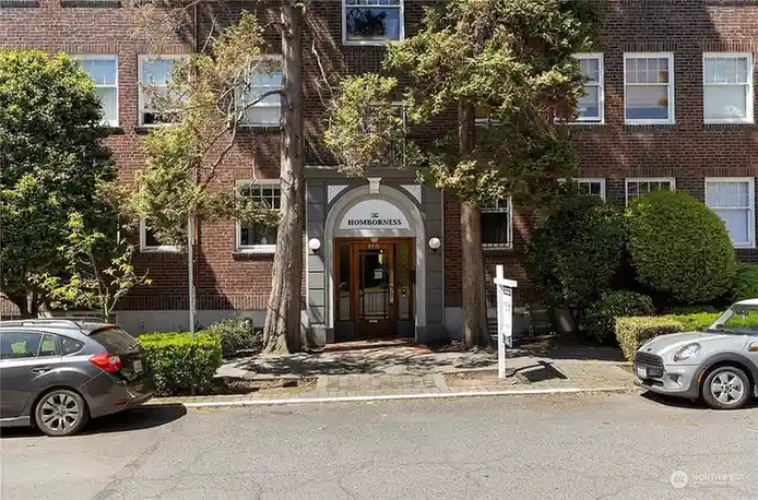 321 Boylston Avenue E #202, Seattle, WA 98102 