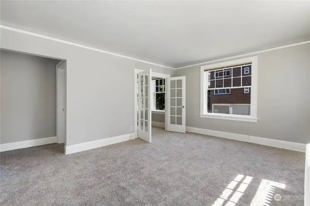 321 Boylston Avenue E #202, Seattle, WA 98102 