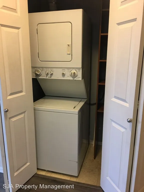 600 NW 87th St UNIT 209, Seattle, WA 98103 