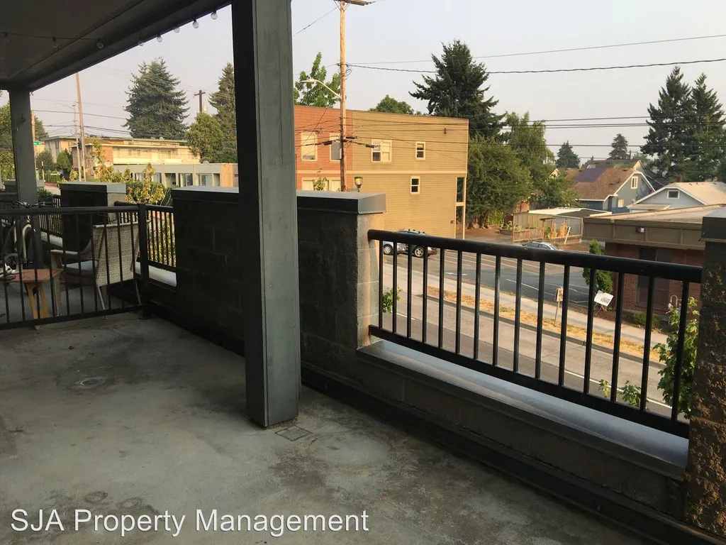 600 NW 87th St UNIT 209, Seattle, WA 98103 