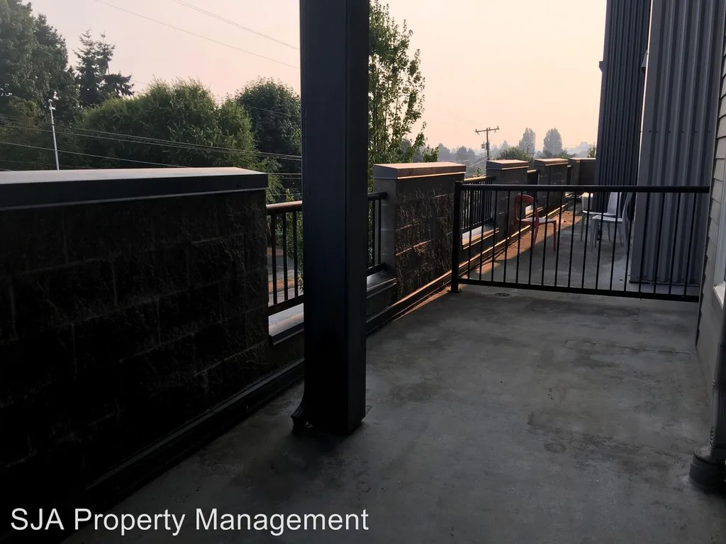 600 NW 87th St UNIT 209, Seattle, WA 98103 