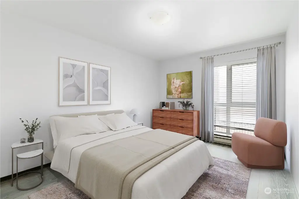 4020 Aurora Avenue N UNIT 402, Seattle, WA 98103 