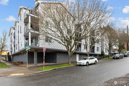 9200 Greenwood Avenue N UNIT 306, Seattle, WA 98103 