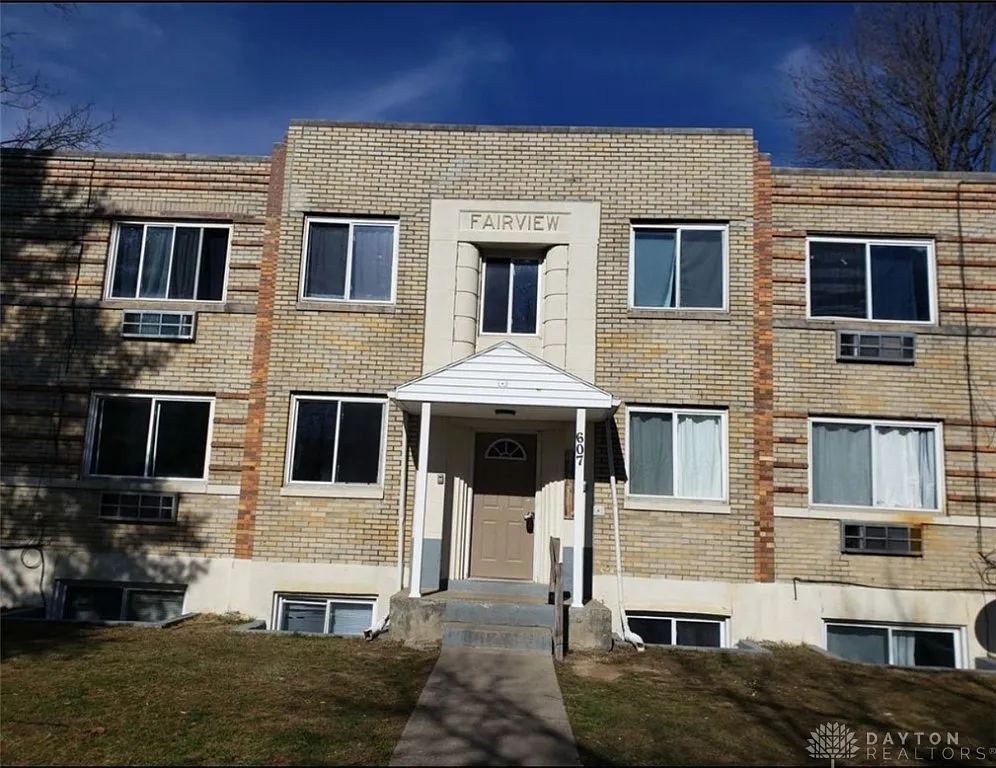 607 W Fairview Ave, Dayton, OH 45405 