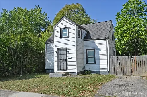 2127 Kensington Dr, Dayton, OH 45406 